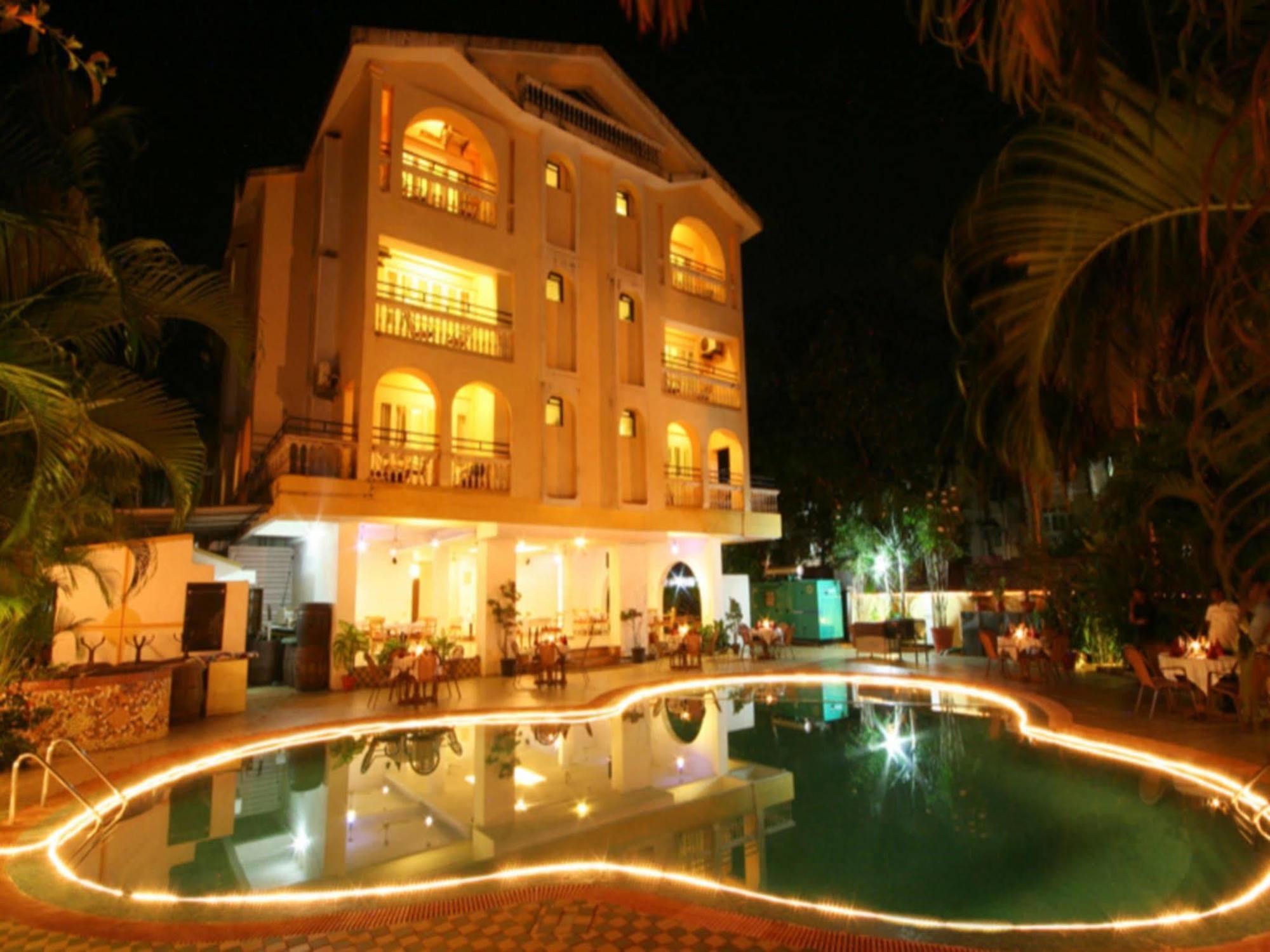Lambana Resort Calangute Exterior foto