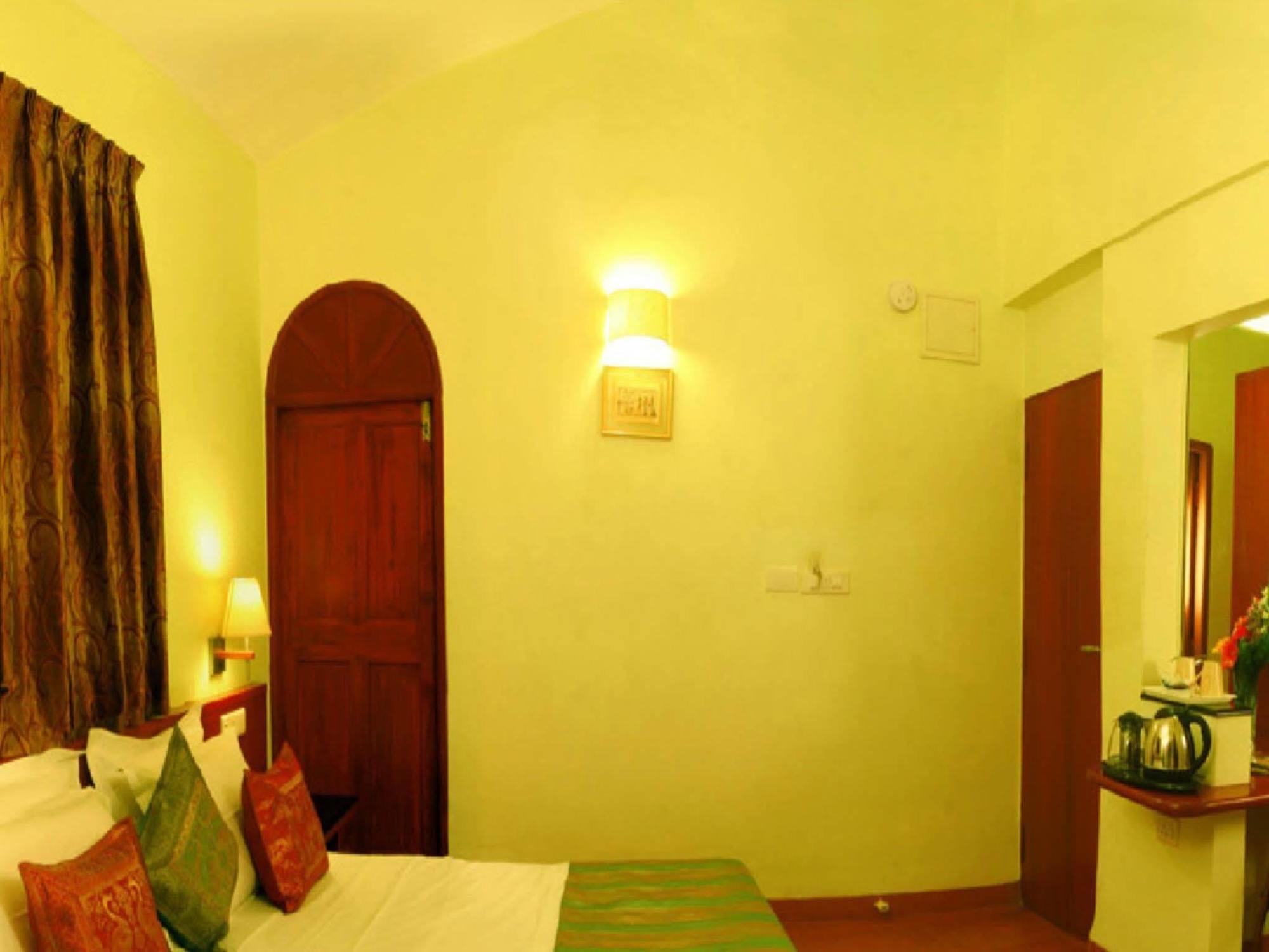 Lambana Resort Calangute Exterior foto